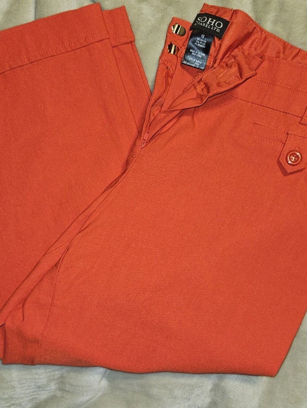 Soho Red/Orange Capris